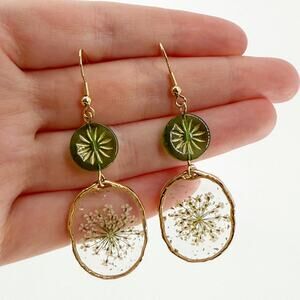 Boho Green Faux Pressed Flower Dangle Drop Earrings, Fairycore, Bohemian